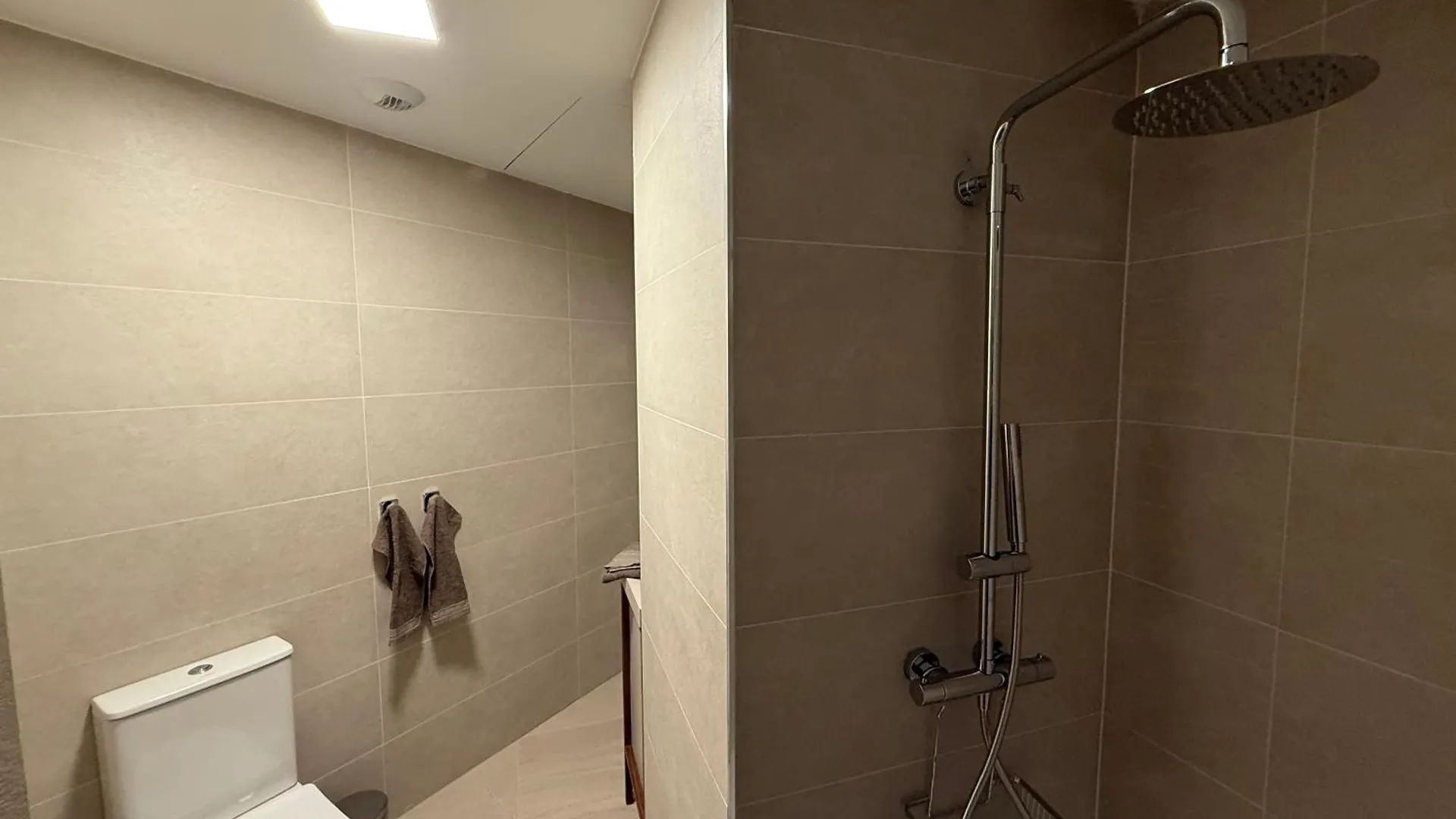 H2M Postigo Duplex Terrace 2 Bathrooms, Smart Tv, Oven Μάλαγα 0*,