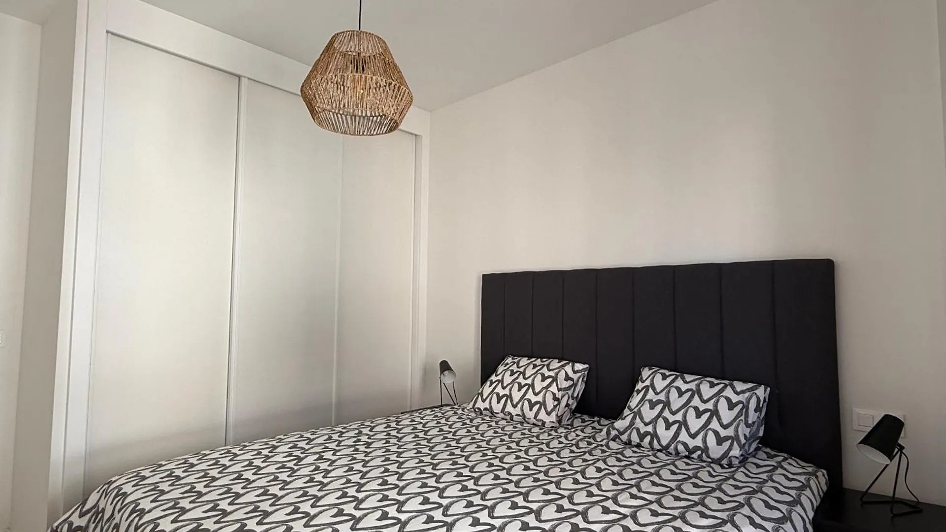 H2M Postigo Duplex Terrace 2 Bathrooms, Smart Tv, Oven Μάλαγα 0*,  Ισπανία